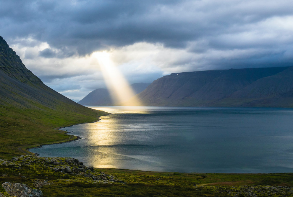 Poens-by-Veron-Lee-Campbell-A-Medley-of-Awe-Dreams-and-Faith-Awesome