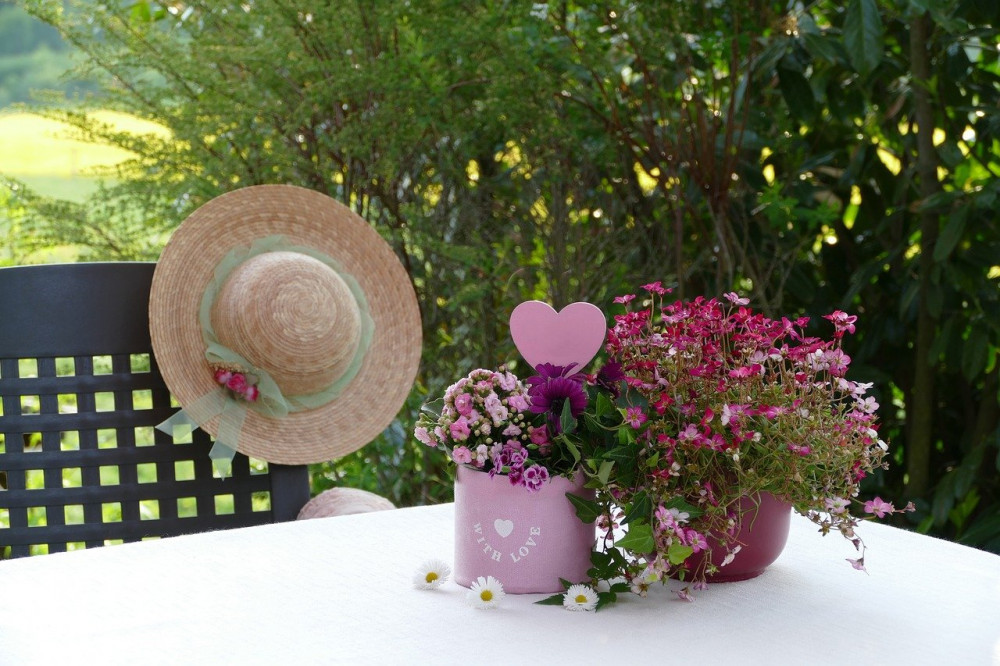 The-Millinery-Supplies-A-One-Stop-Shop-Not-Just-for-Hats-Table-Setting